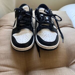 Nike Panda Dunks
